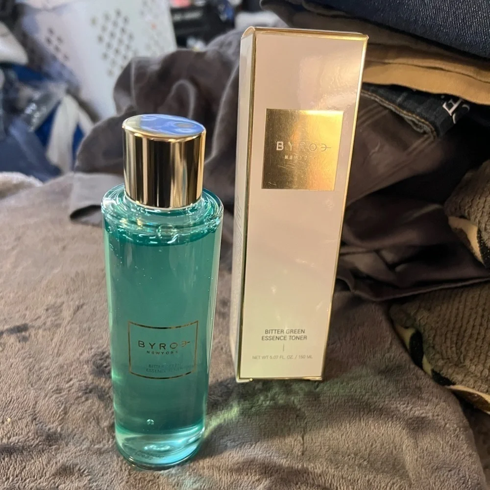 Bitter Green Essence Toner-Brand New in Box​​​​